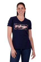 Load image into Gallery viewer, WOMENS IRIS SS TEE