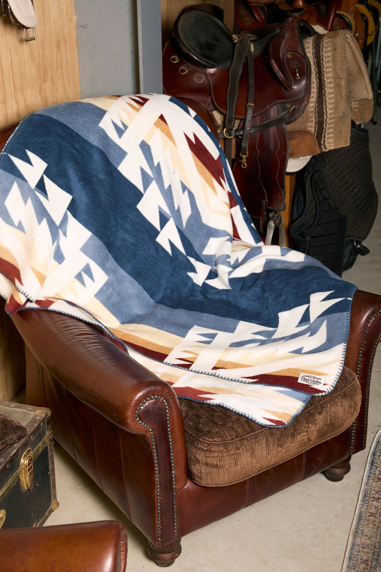Pure Western Kayce Western Blanket