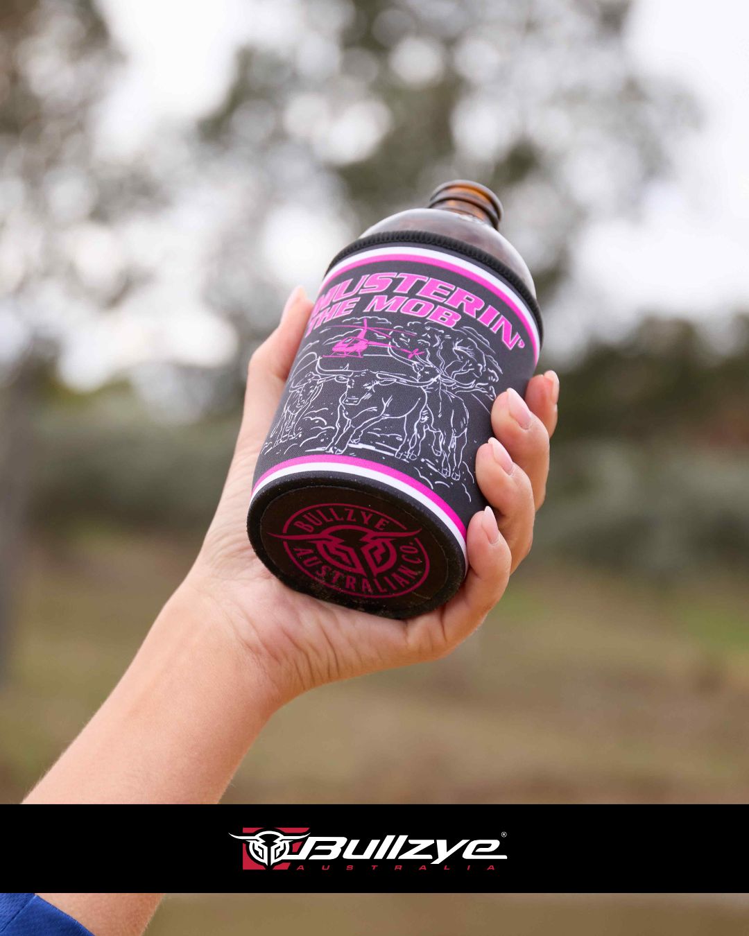 Bullzye Muster Stubby Holder