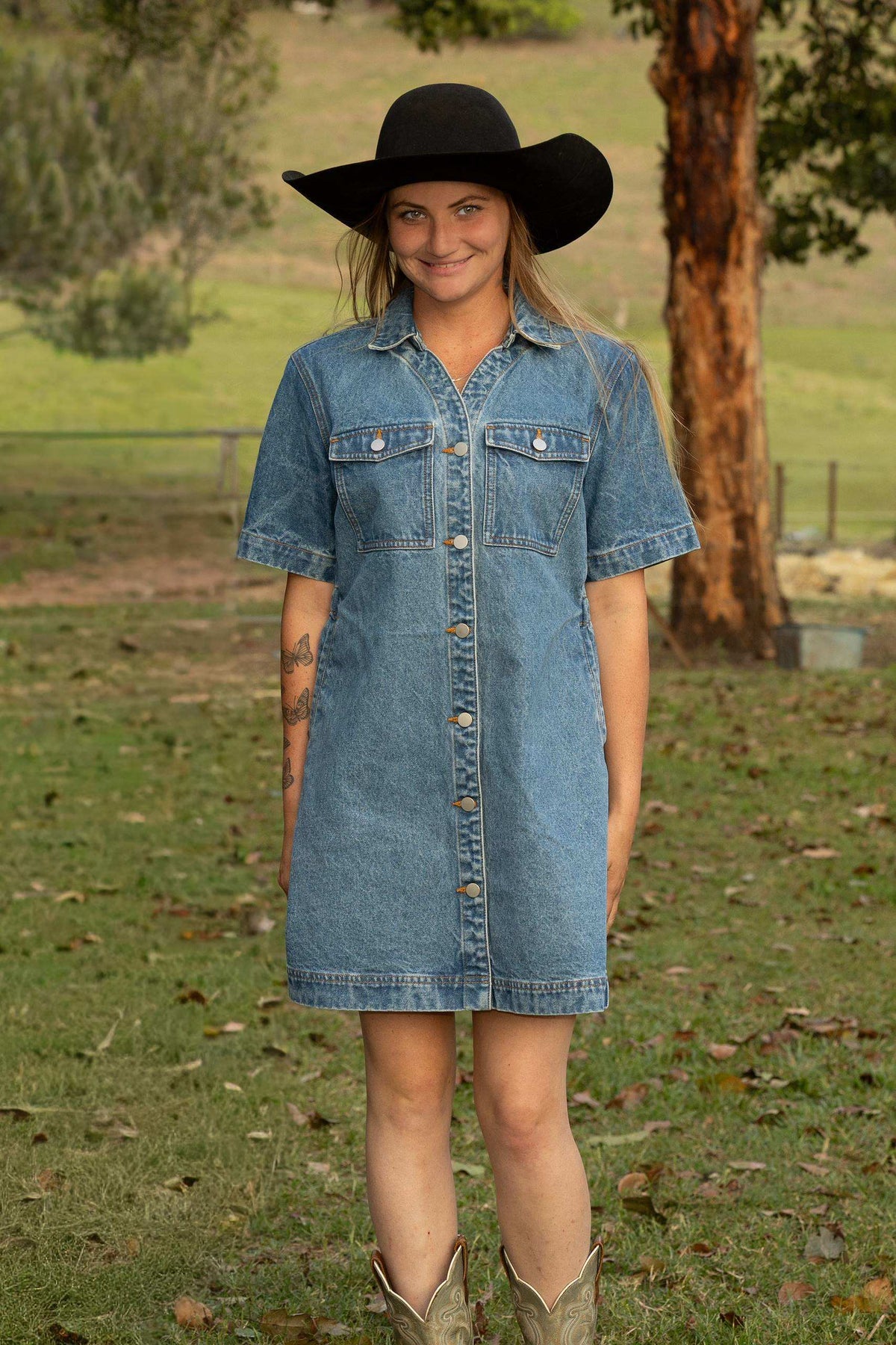 Pilbara Womens Josie Short Sleeve Denim Dress