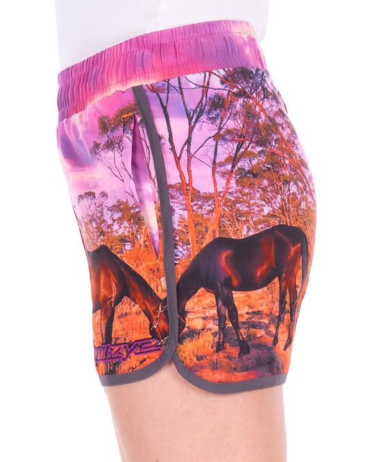 Bullzye Womens Grazing Horse Short
