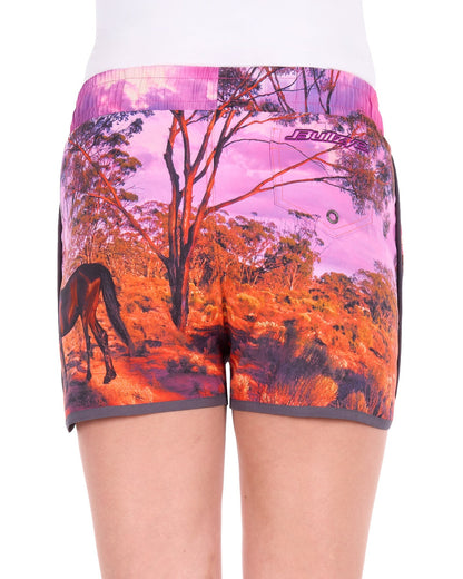 Bullzye Womens Grazing Horse Short