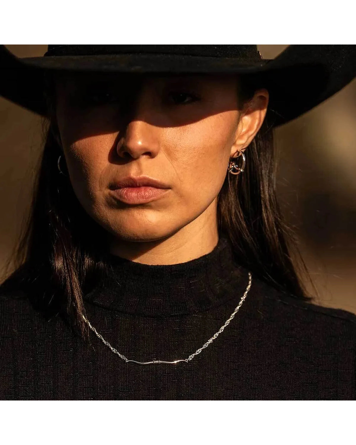 Montana Silversmiths Western Silhouette Longhorn Bar Necklace
