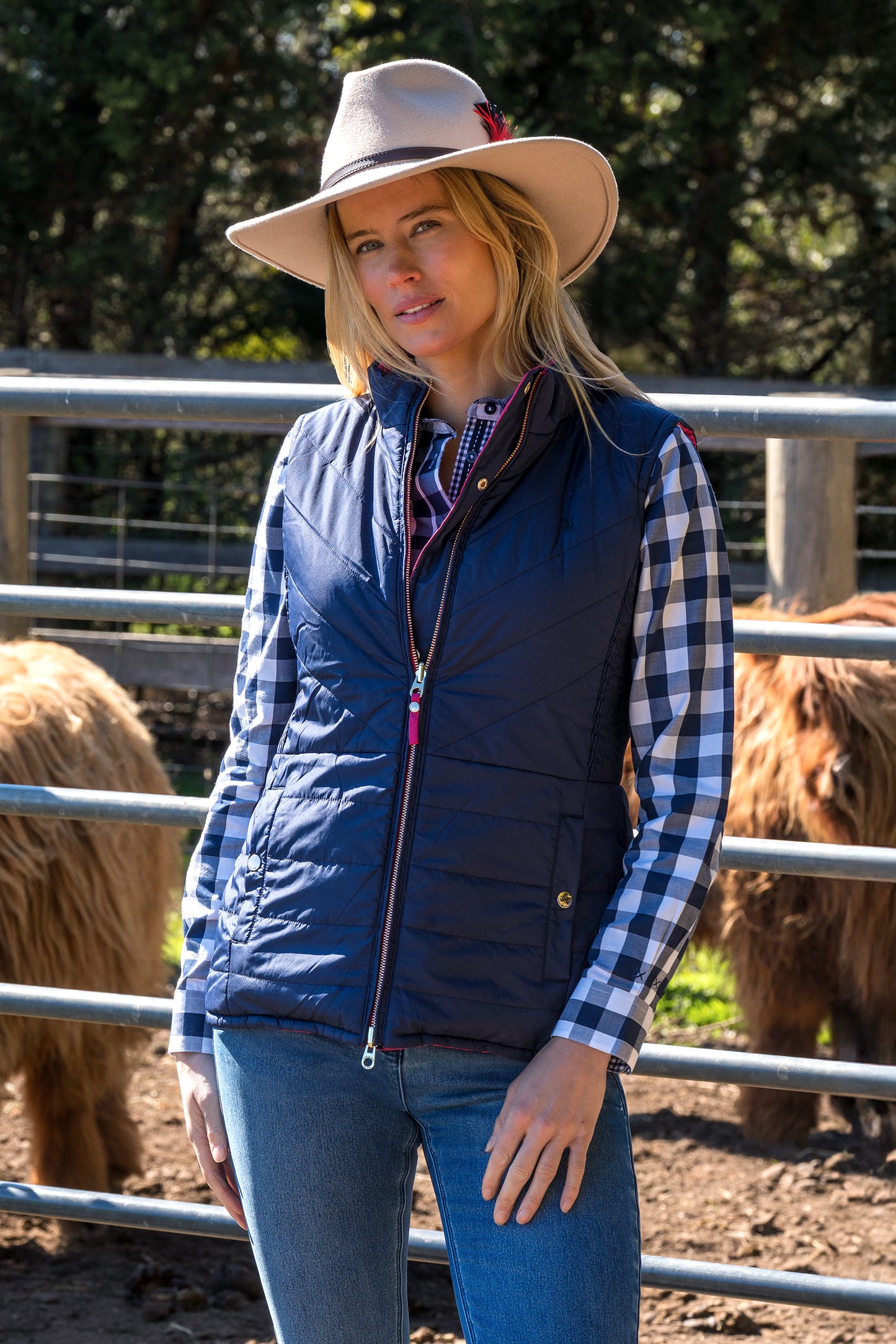 Thomas Cook Womens Mayfield Reversible Vest