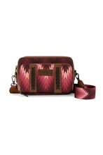 Load image into Gallery viewer, Wrangler Nevada Small Crossbody Bag