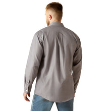 Load image into Gallery viewer, Ariat Mens Wrinkle Free Solid Long Sleeve Shirt